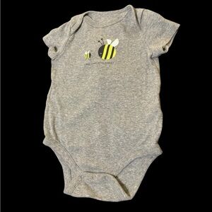 Baby Gap - I Bee-Long with Mommy Onesie 🐝